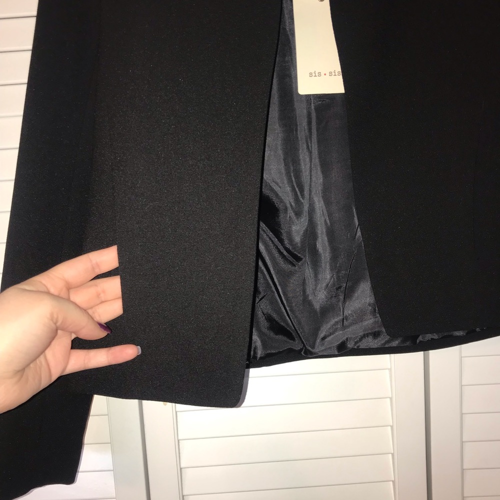 Cropped boutique blazer- new with tags